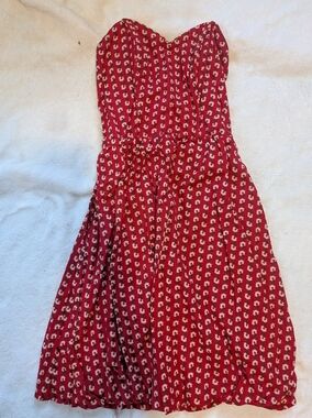 Xhilaration Crimson Floral Strapless Bubble Dress